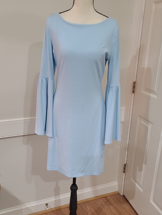Susana Monaco Dresses & Skirts - Susana Monaco Light Blue Bell Sleeve Shift Dress - Size M